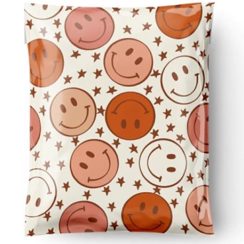 Poly mailers  - Picture 8 of 13